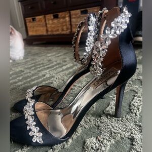 Badgley Mischka Black Satin Heels with Crystal Accents 8.5